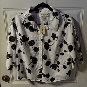 New With Tags Wishing Waves Floral Blouse Size 1X